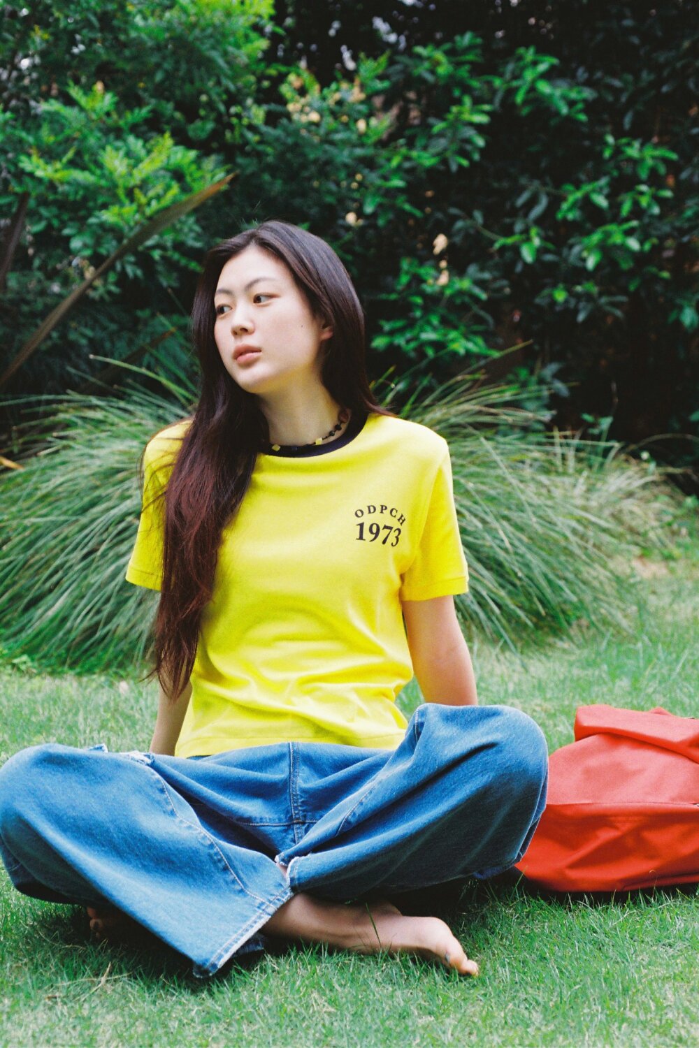 カジュアルスタイルを彩る、リンガーTシャツがリバイバル