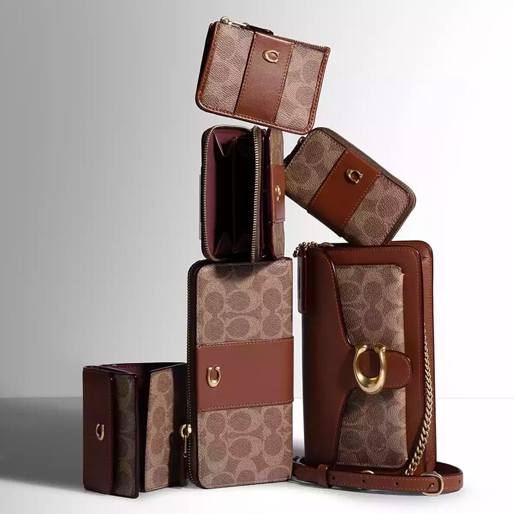 COACH Lucky Wallet & Bag | ファッション通販 Rakuten Fashion(楽天