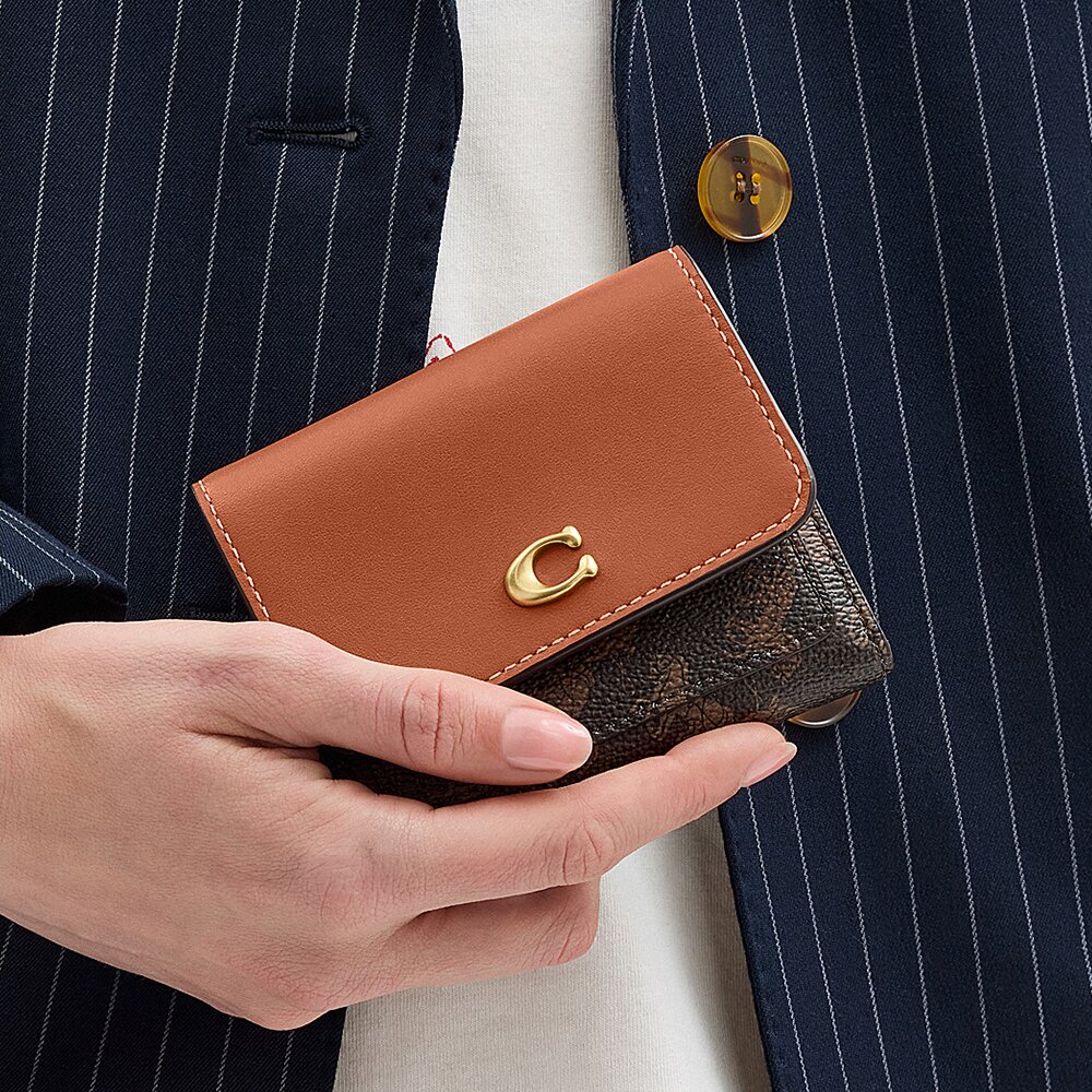 COACH Lucky Wallet & Bag | ファッション通販 Rakuten Fashion(楽天