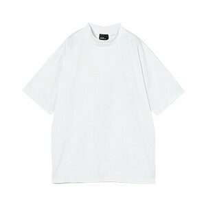 白Tシャツ