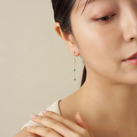 【va vendome aoyama】一瞬で顔立ち華やぐ。大人のためのカラーストーンピアス特集