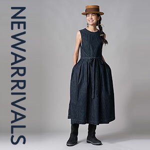 【45R｜新入荷】結び方で表情変わる、麦比古のラップドレスが入荷。他にも涼しく着られるリネンピンタックシリーズが登場。