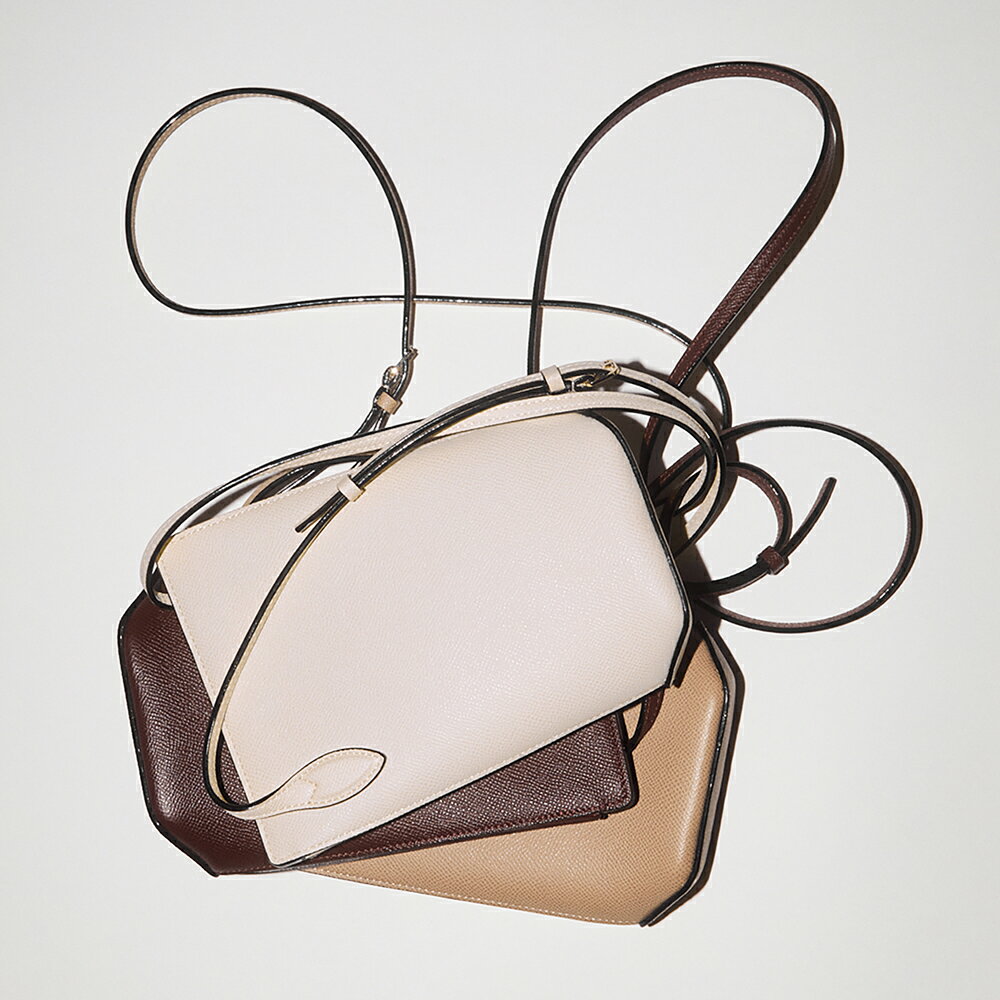 ヴァレクストラ ヴィヴィ フォンホルダー