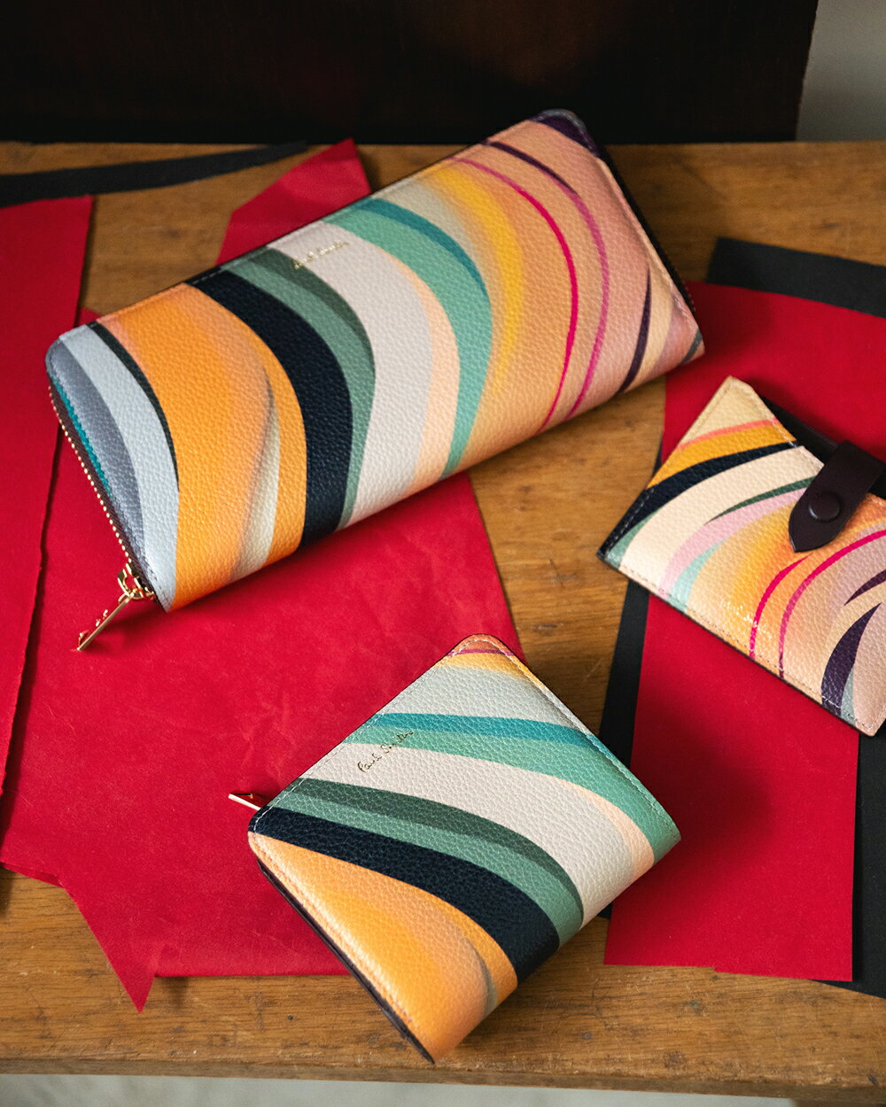 心躍るデザインを日常に細部まで気が利いた革小物