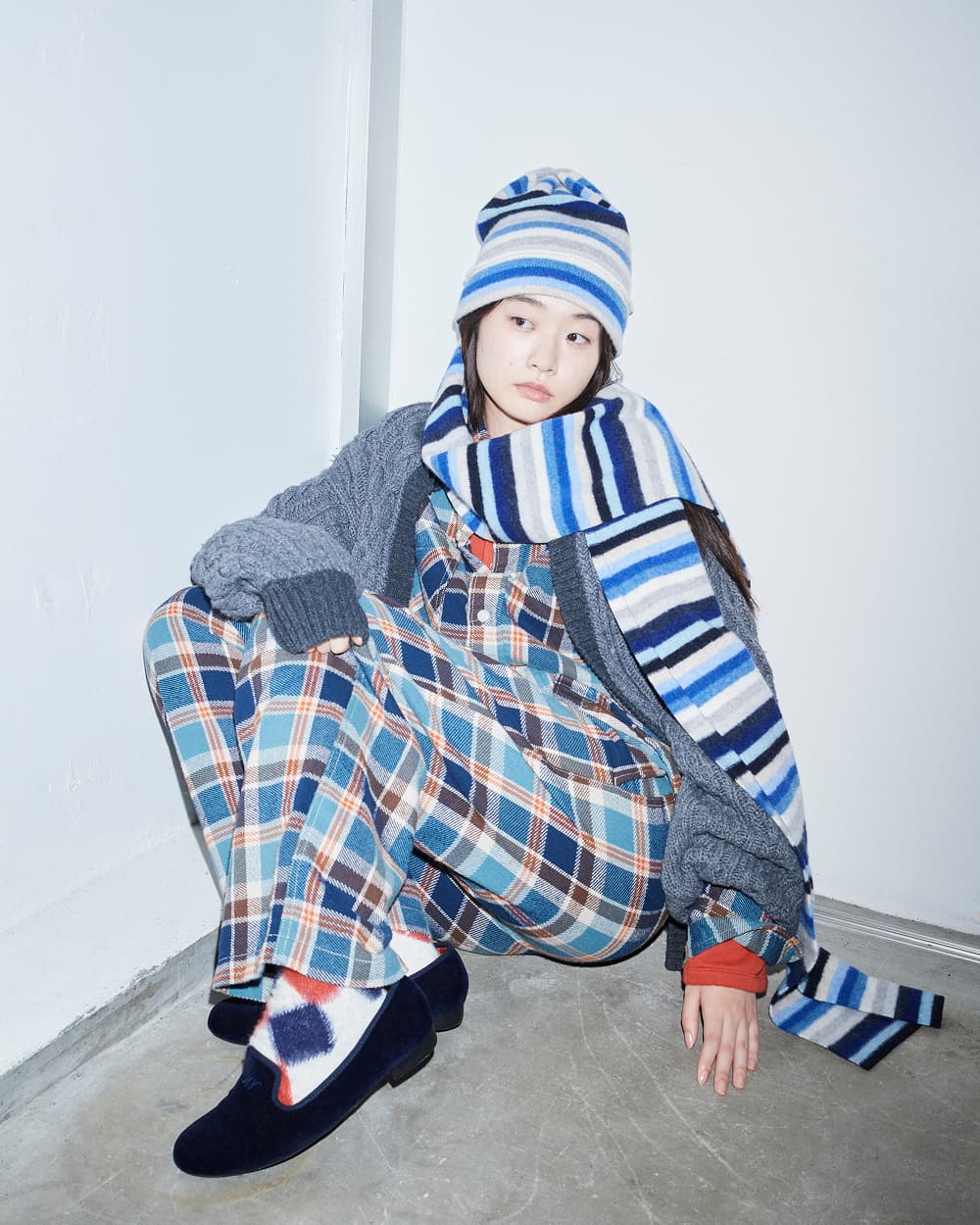 優しげなトーンに個性が宿る チェック柄のセットアップ